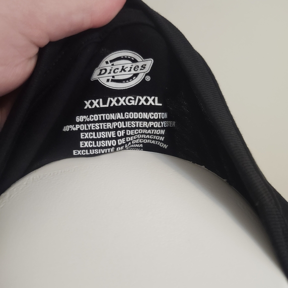 Dickies Black Logo T-Shirt - Picture 3 of 3